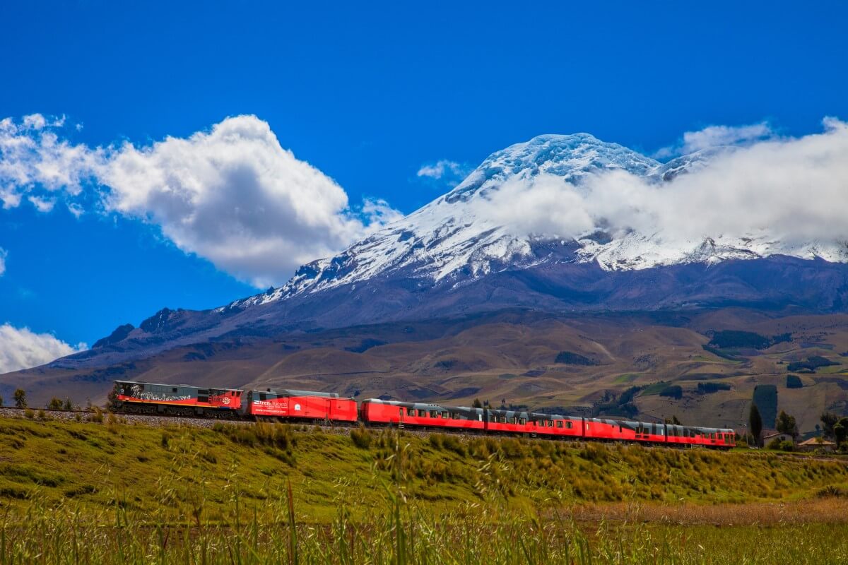 Tren del Hielo — Tren Ecuador
