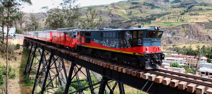 Tren Crucero — Tren Ecuador